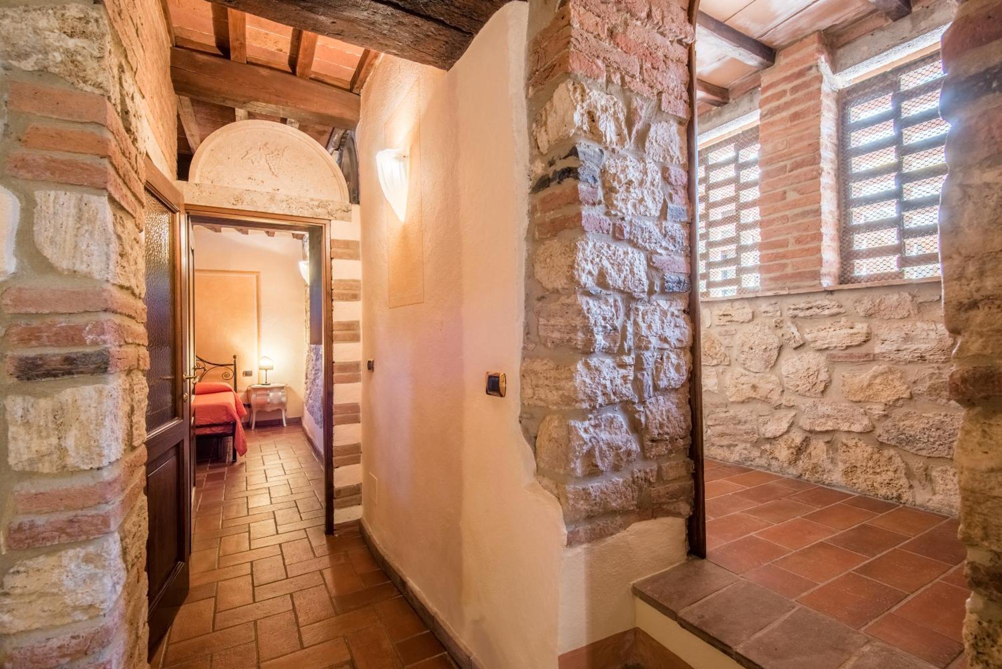 Appartamento La Cantina ราโปลาโนแตร์เม ภายนอก รูปภาพ